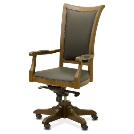  Кресло  для руководителя Ричмонд  кожа черная